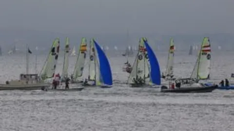 何卓佳业余热衷“养生”，坚信健康基础助事业腾飞